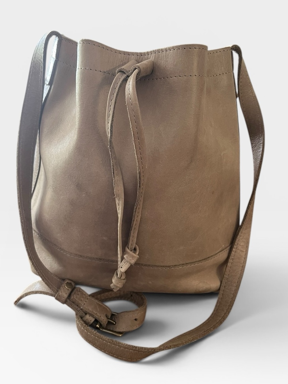 ABLE FashionABLE Gray Taupe Leather Bucket Bag Crossbody Purse Ethiopia - Picture 2 of 13
